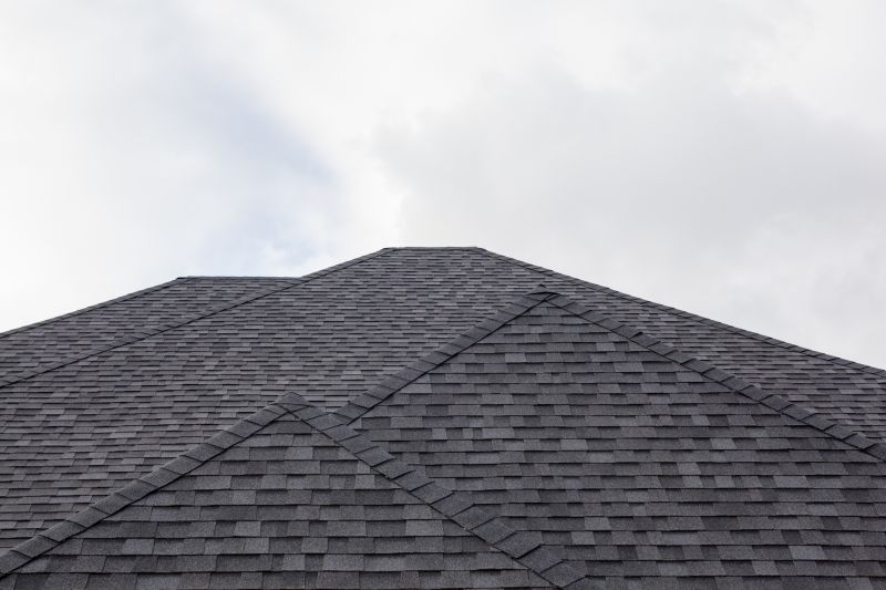 What To Expect During An Asphalt Shingle Roof Installation